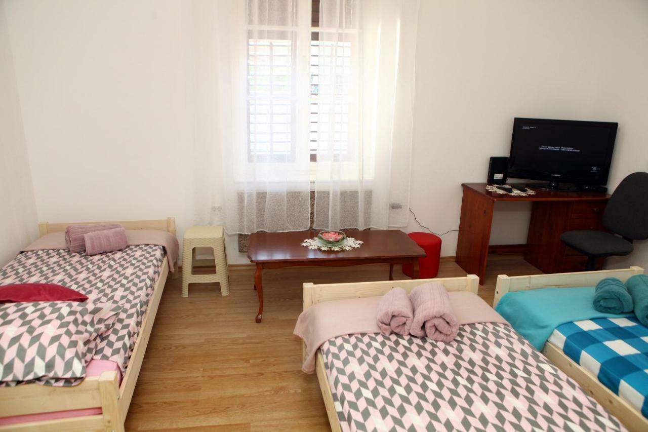 Apartma Grof コペル エクステリア 写真