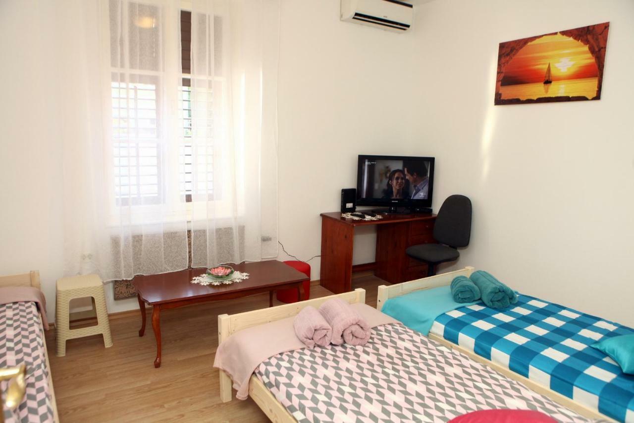 Apartma Grof コペル エクステリア 写真